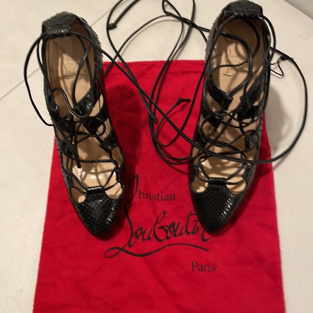 Christian Louboutin Snakeskin Heels Sz.40.5
